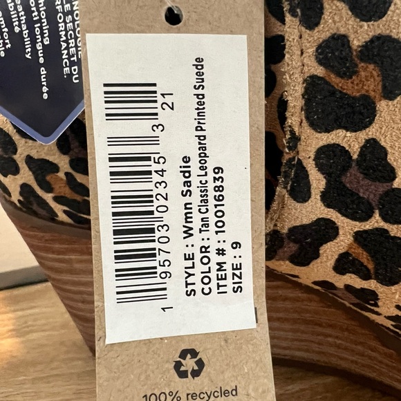 NWT TOMS Leopard Print Wedge Ankle Booties - Picture 8 of 11